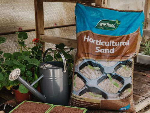 Westland Horticultural Sand is perfect for mixing with compost to create the optimum growing media for seeds and cuttings. It has been specially sourced and washed to produce a carefully graded, lime free, free draining horticultural sand.